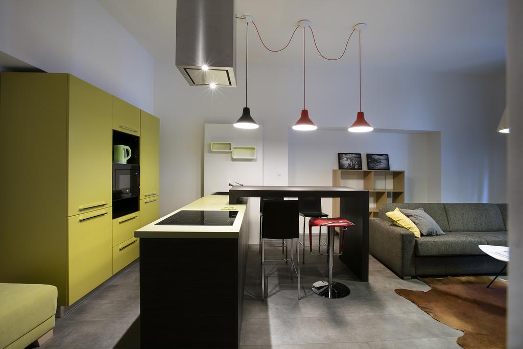 Apartments At The Blue Duckling Praga Exterior foto